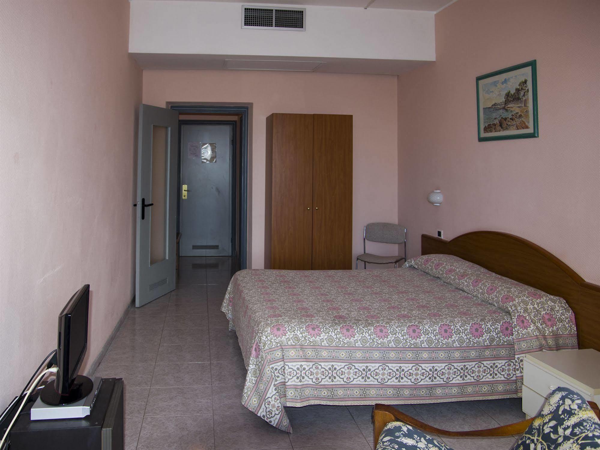 Hotel Cristallo เลริชี ภายนอก รูปภาพ