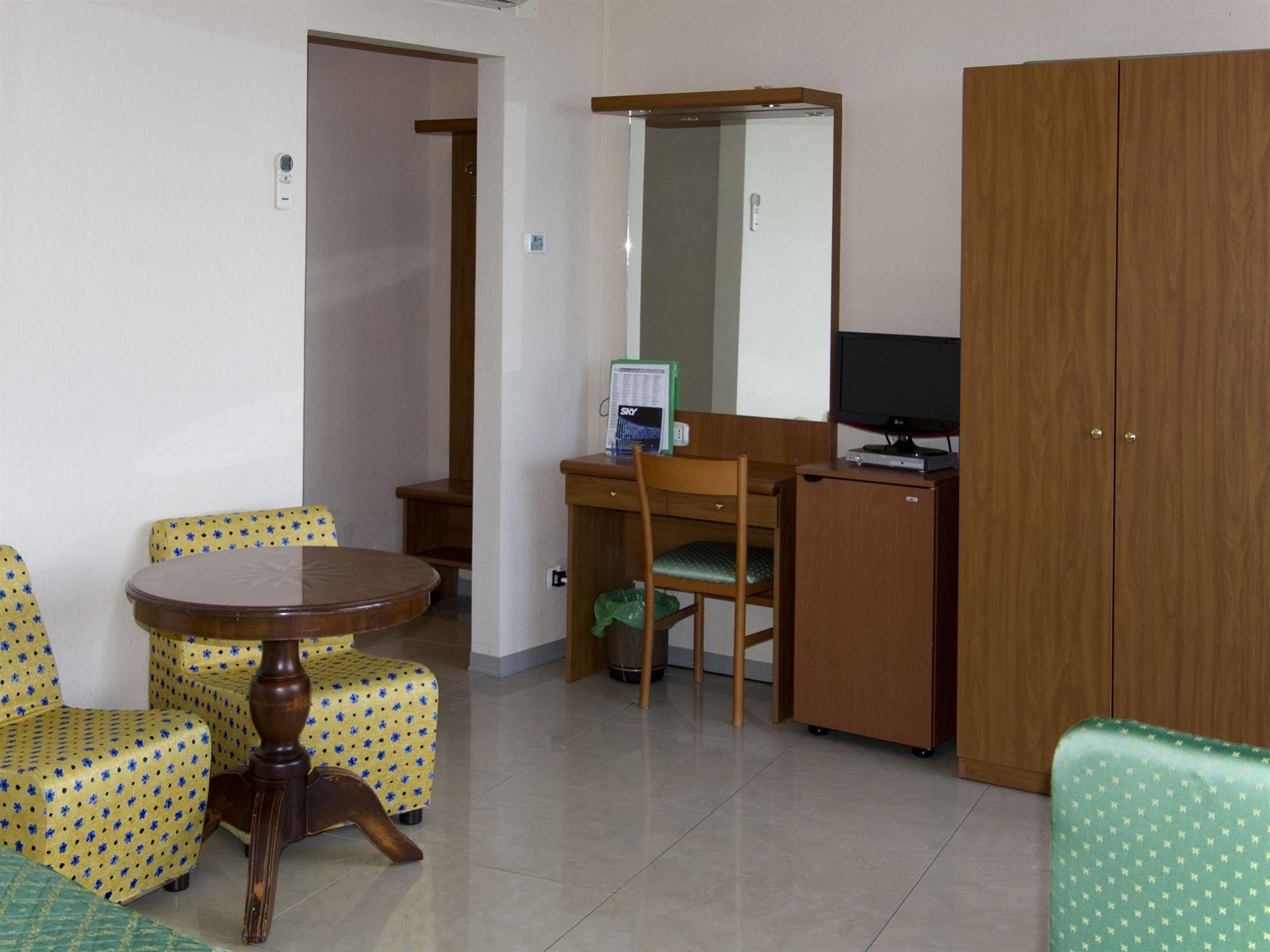 Hotel Cristallo เลริชี ภายนอก รูปภาพ